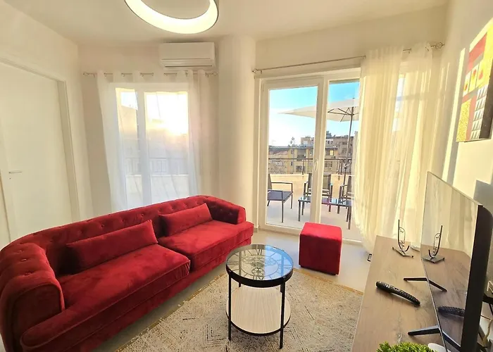 Skanderbeg Oasis Tirana